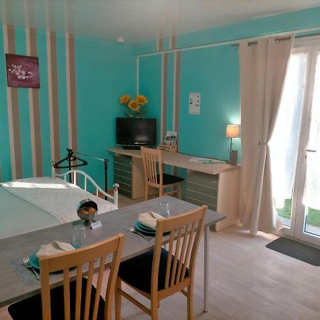 Studio " Tournesol " Au Coeur Du Berry Les Bordes Екстер'єр фото